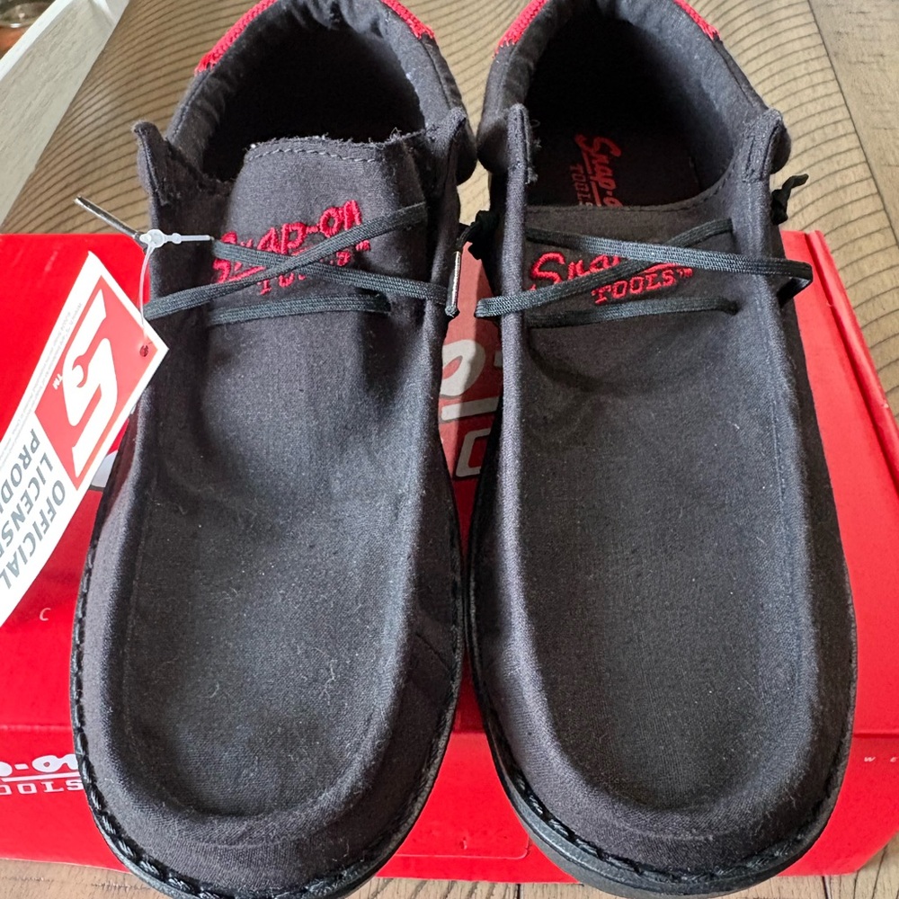 New Snap On Black Slip-On Shoes with Red size 7 smoke free home.